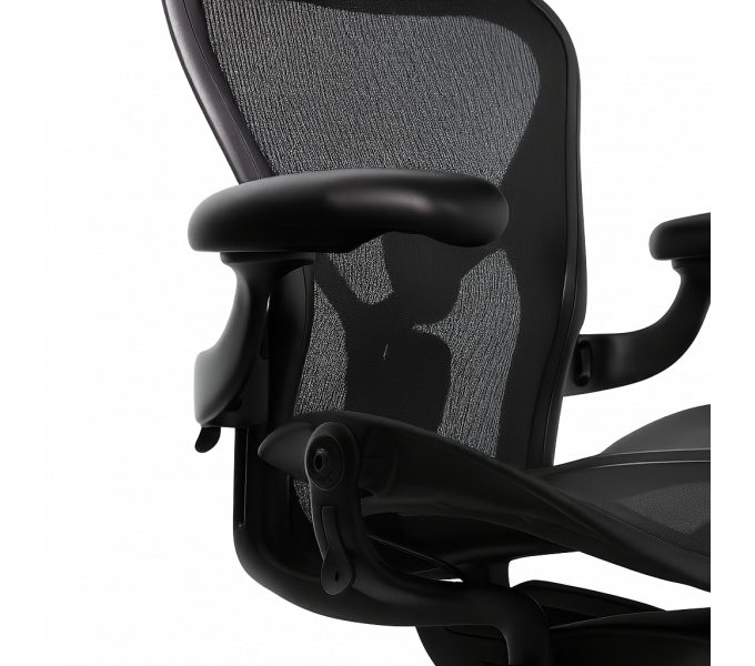 Офисное кресло Herman Miller Aeron (Size B) MB Black