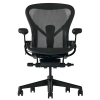 Офисное кресло Herman Miller Aeron (Size B) MB Graphite
