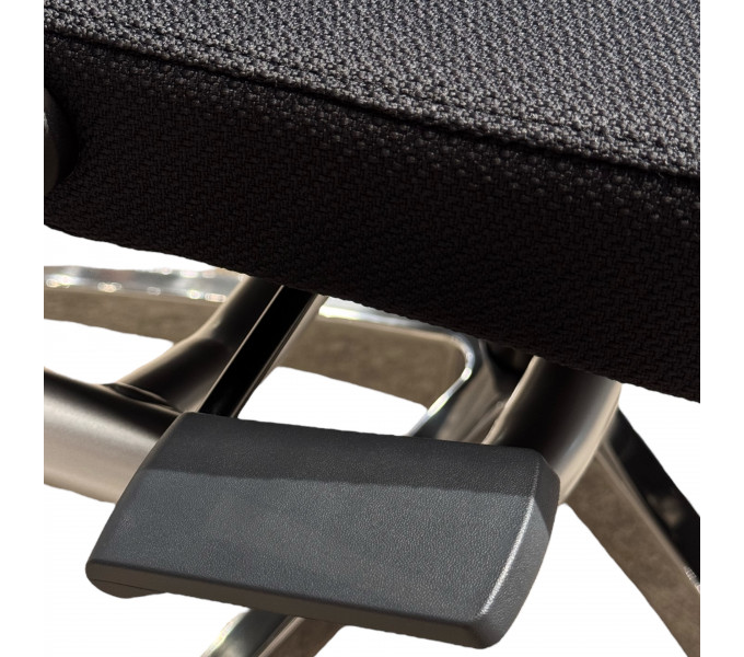 Офисное кресло ERGO Imperator (JP) CF Black