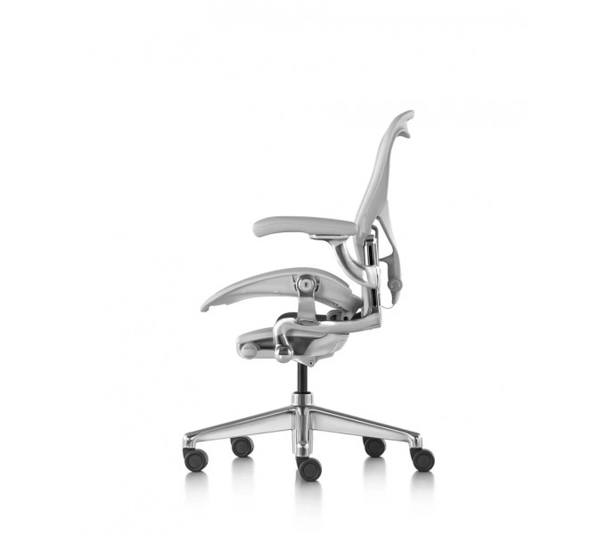 Офисное кресло Herman Miller Aeron (Size C) MB Mineral
