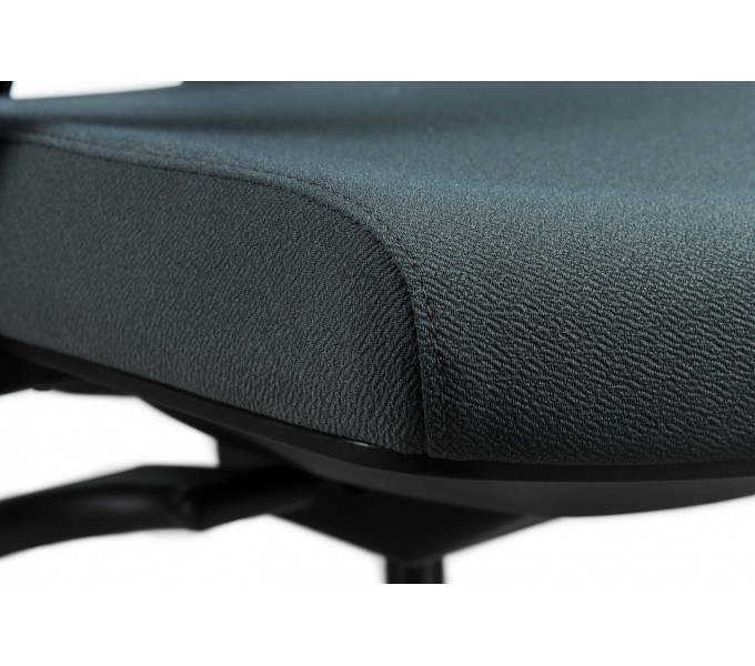 Офисное кресло ERGO Hudson HB Black